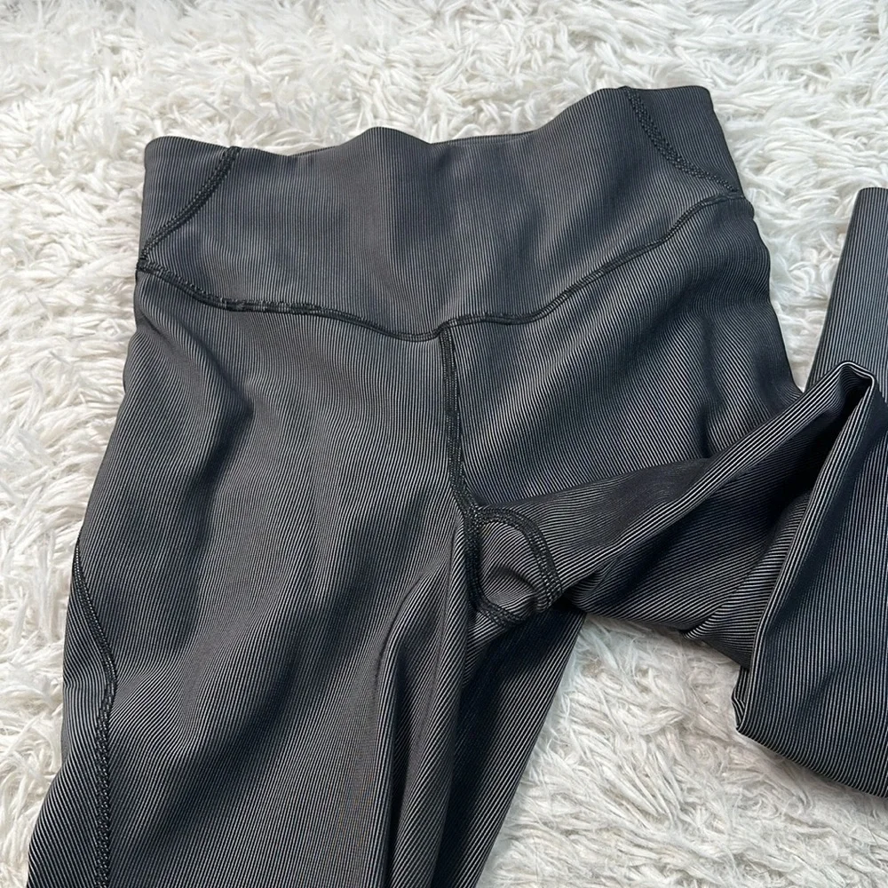 Lululemon Base Pace High-Rise Tight 25